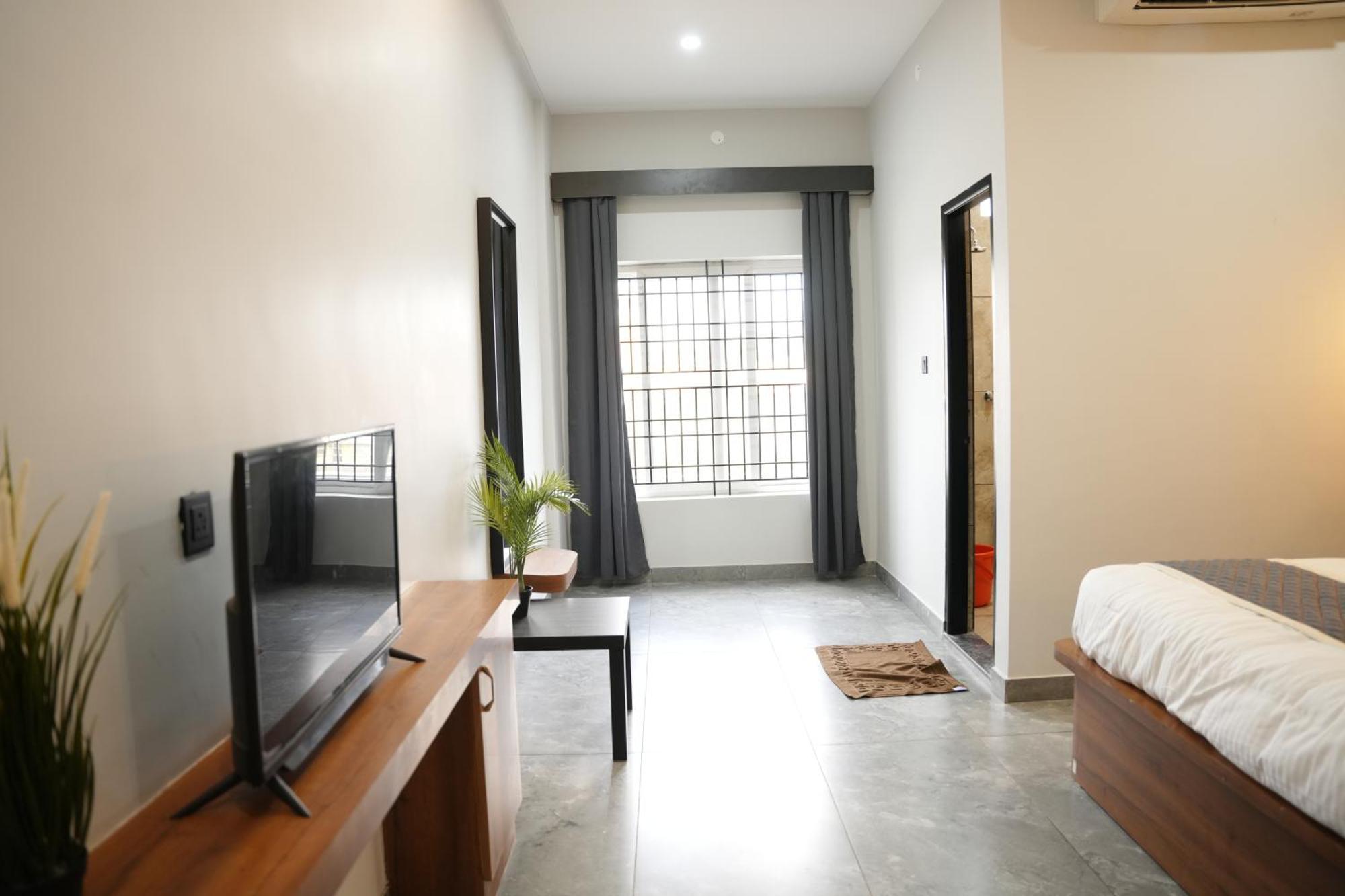 ホテル Sarvam Residency サーガル エクステリア 写真